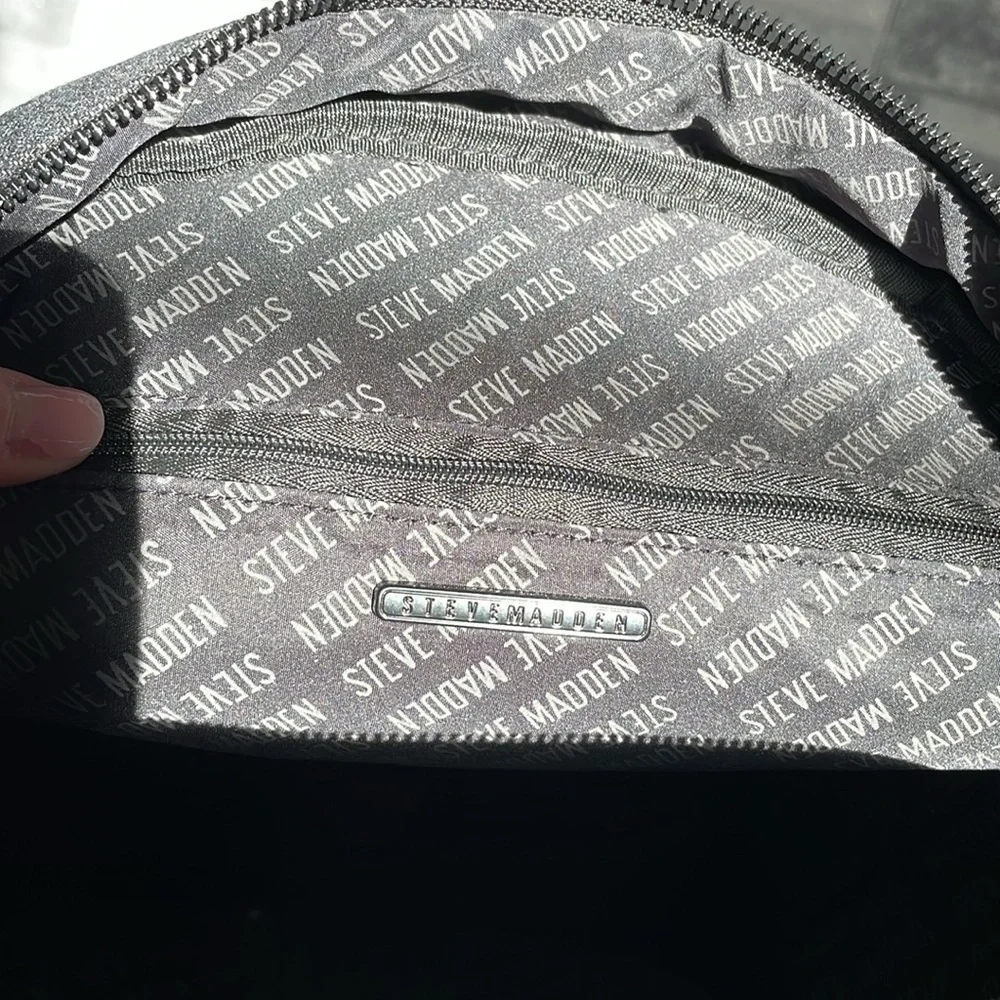NWT STEVE MADDEN BLACK DENIM AND MESS BACKPACK
